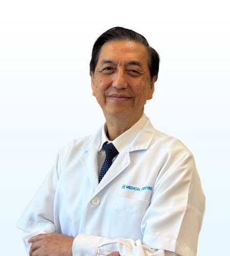 https://hmedicalcentre.com/wp-content/uploads/2025/08/Dr.-William-450x500.jpg